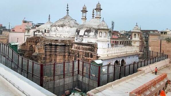 Gyanvapi case: Police conducts flag march in Lucknow ahead of judgment