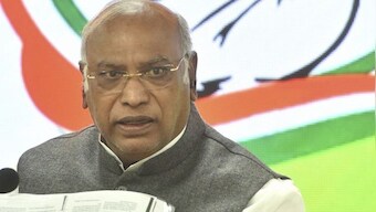 Kharge, a Gandhi family loyalist poised to be 2nd Congress chief from Karnataka