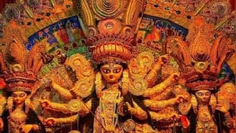 Happy Navratri 2022: Paint yourself green with these looks on Day 5