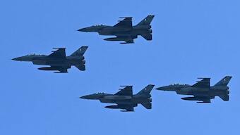 After securing battle tanks from NATO allies, Ukraine to now push for F-16 fighter jets: Govt adviser