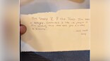 Viral: Man orders chicken wings, receives box full of bones and a sad note