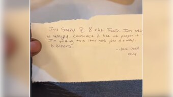 Viral: Man orders chicken wings, receives box full of bones and a sad note