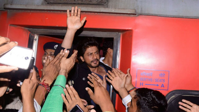 Supreme Court upholds Gujarat High Court's decision to quash complaint against Shah Rukh Khan in the 2017 stampede case Supreme Court upholds Gujarat High Court's decision to quash complaint against Shah Rukh Khan in the 2017 stampede case