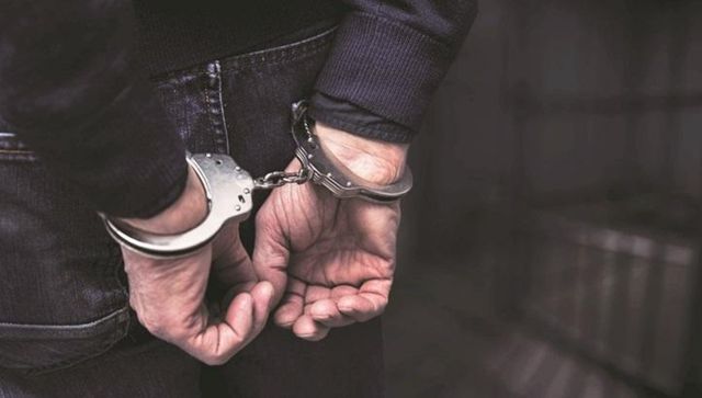 Maharashtra: Two people arrested for snatching in Thane Maharashtra: Two people arrested for snatching in Thane