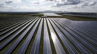 EU deal to nearly double renewable energy by 2030