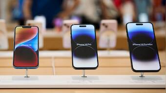 Apple could bring USB-C to AirPods & iPhones by 2024, but won't keep them for long