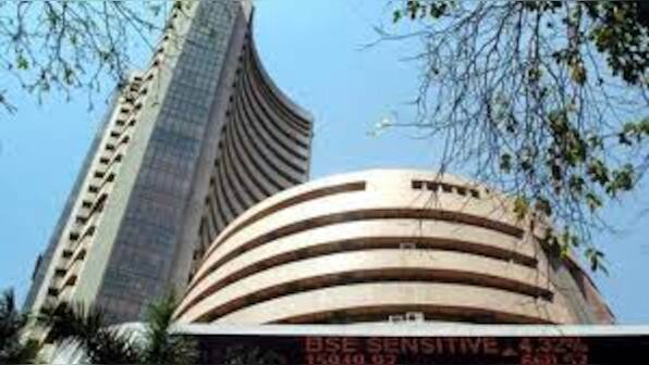 Sensex, Nifty rally for sixth consecutive session, end at fresh lifetime highs