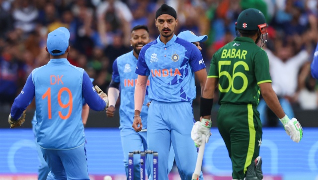 T20 World Cup: ‘Ye spinner tha ki batsman tha’, Shahid Afridi reacts to Amit Mishra’s sarcastic tweet on Babar’s form T20 World Cup: ‘Ye spinner tha ki batsman tha’, Shahid Afridi reacts to Amit Mishra’s sarcastic tweet on Babar’s form
