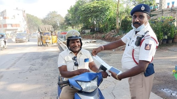 Bengaluru cop books another police official for violating traffic rules, receives mixed reactions