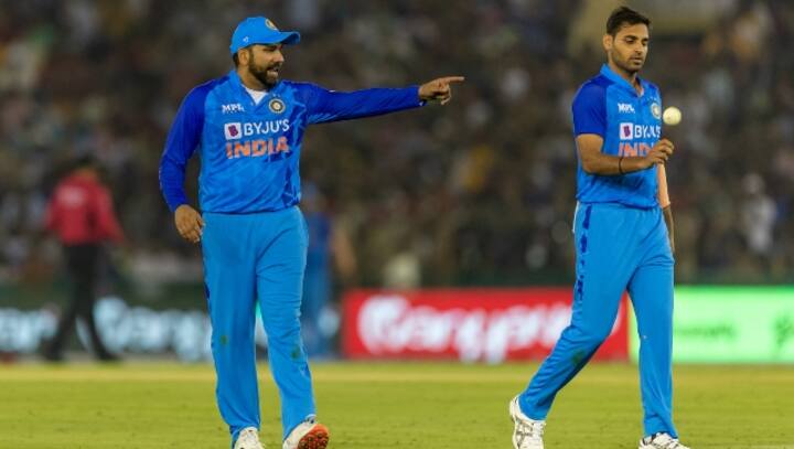 T20 World Cup: From Bhuvneshwar Kumar to Ish Sodhi, top 10 wicket-takers in 2022 T20 World Cup: From Bhuvneshwar Kumar to Ish Sodhi, top 10 wicket-takers in 2022