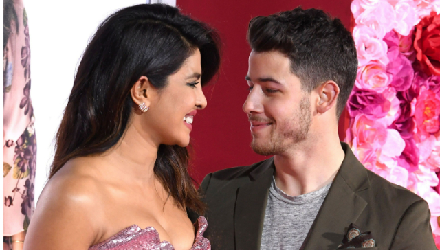 Priyanka Chopra gives glance at her Karwa Chauth Mehendi with Nick Jonas’ initials Priyanka Chopra gives glance at her Karwa Chauth Mehendi with Nick Jonas’ initials