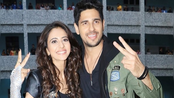 Thank God stars Sidharth Malhotra, Rakul Preet celebrate Diwali at old age home; share heartwarming video