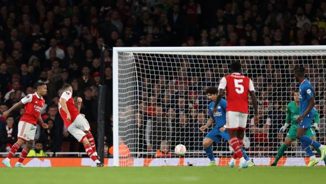 Europa League: Arsenal reach knockout stages with win over PSV Europa League: Arsenal reach knockout stages with win over PSV