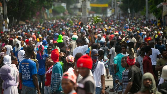 Haiti's government requests help of international armed forces to quell chaos Haiti's government requests help of international armed forces to quell chaos