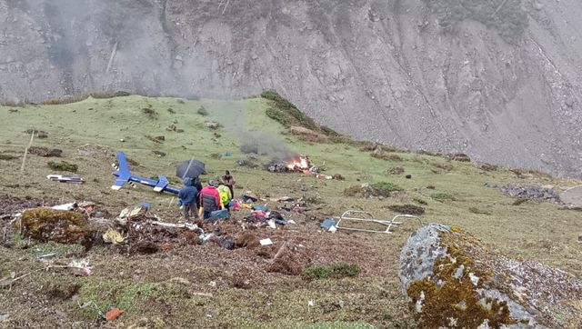 Helicopter carrying Kedarnath pilgrims crashes due to poor visibility, all seven onboard dead Helicopter carrying Kedarnath pilgrims crashes due to poor visibility, all seven onboard dead