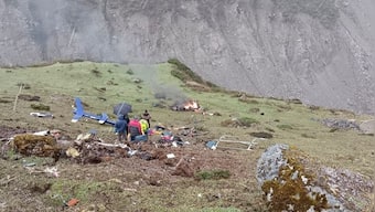 Helicopter carrying Kedarnath pilgrims crashes due to poor visibility, all seven onboard dead