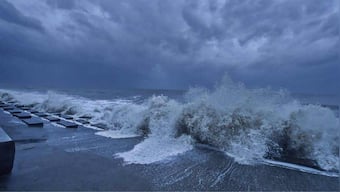Possible cyclone in Bay of Bengal likely to reach West Bengal-Bangladesh coasts by 25 October, will skirt Odisha: IMD