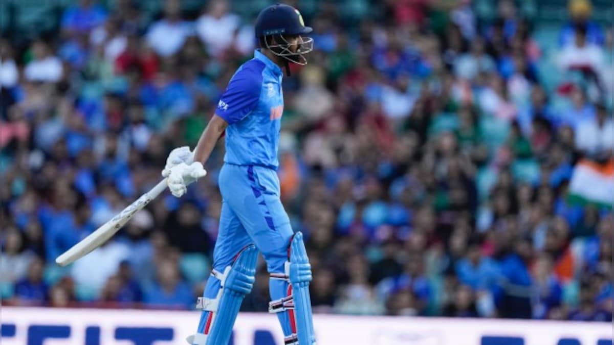 T20 World Cup: Can't drop KL Rahul on basis of two bad innings, says batting coach Vikram Rathour