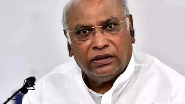 'Do you have 100 heads like Ravana?' Kharge hits out at PM Modi