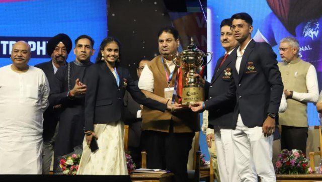 National Games 2022: Services retain Raja Bhalindra Singh Trophy; Sajan Prakash, Hashika Ramachandra named Best Athletes National Games 2022: Services retain Raja Bhalindra Singh Trophy; Sajan Prakash, Hashika Ramachandra named Best Athletes