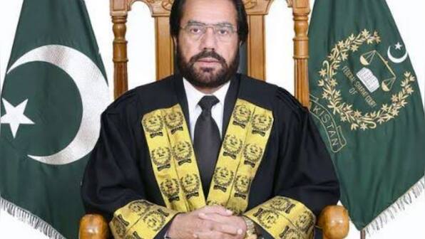 Pakistan: Militants kill former chief justice outside Balochistan mosque
