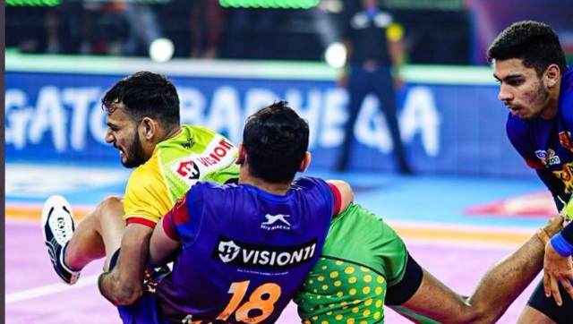Pro Kabaddi League 2022: Guman Singh helps U Mumba beat Haryana Steelers; Patna Pirates end Dabang Delhi's winning run Pro Kabaddi League 2022: Guman Singh helps U Mumba beat Haryana Steelers; Patna Pirates end Dabang Delhi's winning run