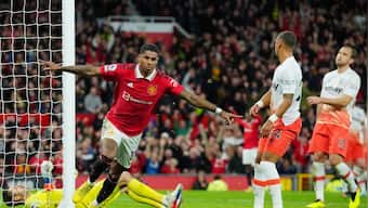 Premier League: Marcus Rashford's 100th Manchester United goal sinks West Ham; Arsenal thump Nottingham Forest to go top