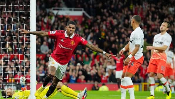 Premier League: Marcus Rashford's 100th Manchester United goal sinks West Ham; Arsenal thump Nottingham Forest to go top