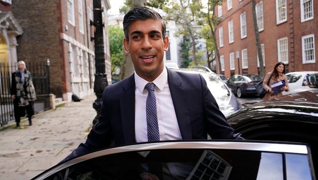 India, Pak on cusp of history to share pride as Rishi Sunak set to be first non-White British PM India, Pak on cusp of history to share pride as Rishi Sunak set to be first non-White British PM