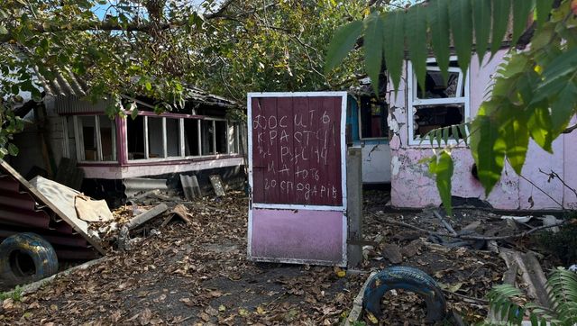 Ukrainian authorities assess humanitarian toll, possibility of war crime in liberated Lyman Ukrainian authorities assess humanitarian toll, possibility of war crime in liberated Lyman