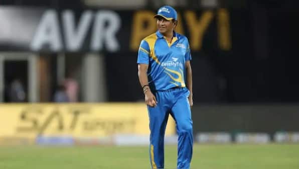 Sachin Tendulkar dismissed for a golden duck against Sri Lanka legends in the Road Safety World Series final; Watch