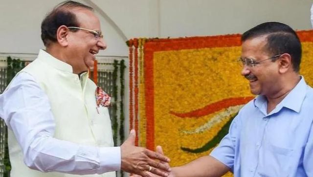 Delhi 'Scold' War: Arvind Kejriwal says L-G sent more love letters than his wife, asks him to 'chill' Delhi 'Scold' War: Arvind Kejriwal says L-G sent more love letters than his wife, asks him to 'chill'