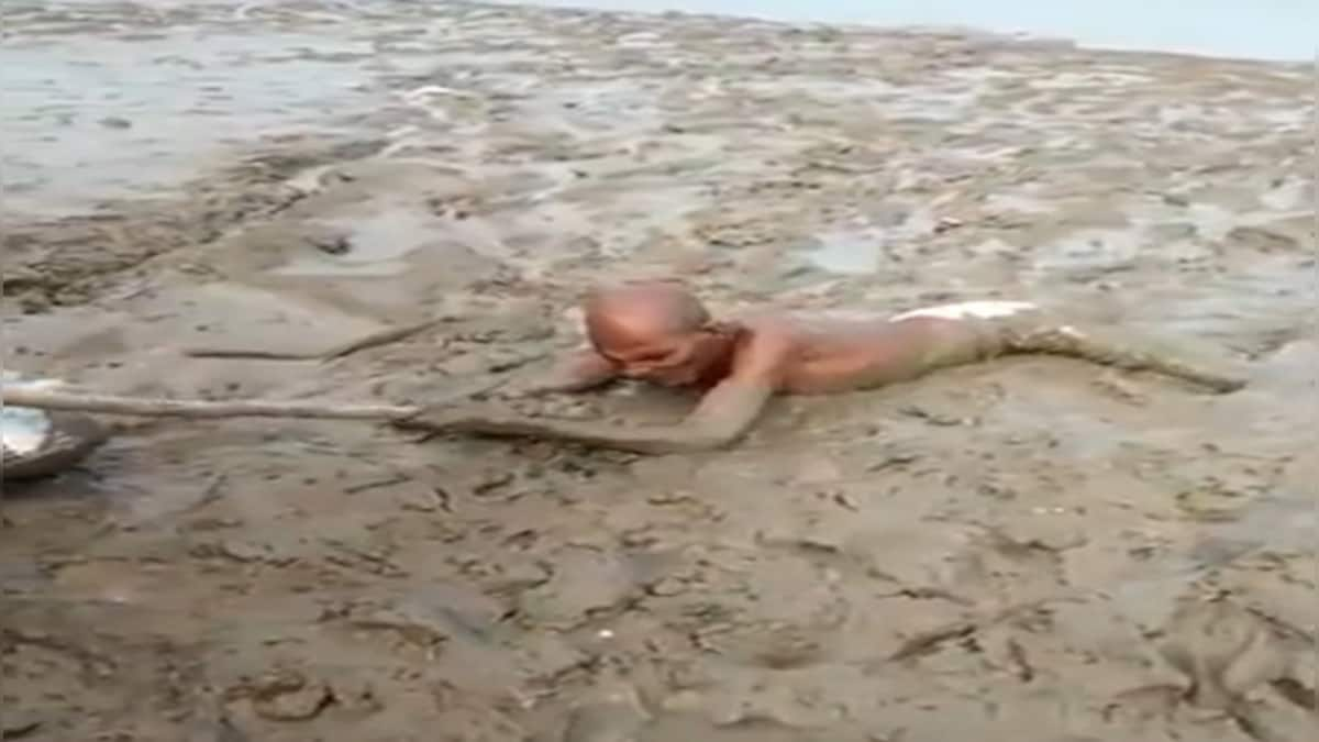 WATCH: Elderly man almost drowns trapped in swampy mud on banks of Ken river in UP's Hamirpur