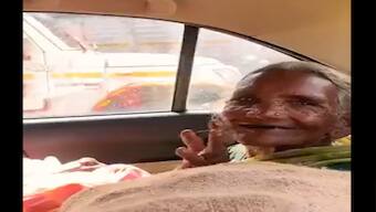 Man helps 75-year-old ragpicker set up vegetable cart; internet lauds gesture