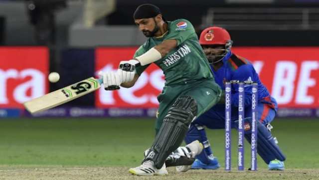 Shoaib Malik flaunts ripped physique amid omission from Pakistan’s T20 ...
