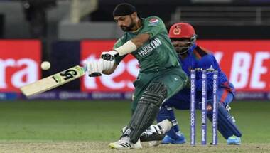 Shoaib Malik flaunts ripped physique amid omission from Pakistan’s T20 World Cup squad; see photos
