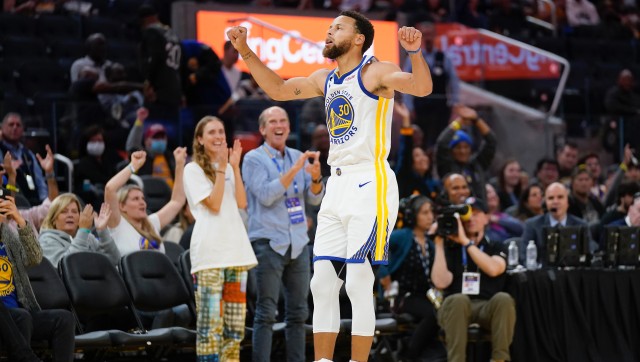 NBA: Stephen Curry, Warriors celebrate championship, beat Lakers NBA: Stephen Curry, Warriors celebrate championship, beat Lakers