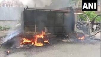 West Bengal: Mob thrashes alleged cattle smuggler in Howrah, sets vehicle on fire