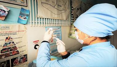 Fresh evidence found on blood clotting side effect of Covid-19 jab: BMJ Study