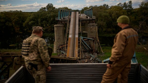 Ukraine claws back more territory Russia is trying to absorb