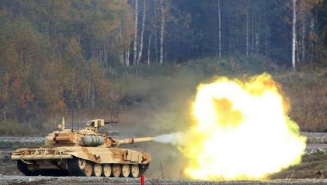 UP: 2 Indian Army personnel killed after T-90 tank's barrel bursts during field firing exercise in Babina Cantonment UP: 2 Indian Army personnel killed after T-90 tank's barrel bursts during field firing exercise in Babina Cantonment