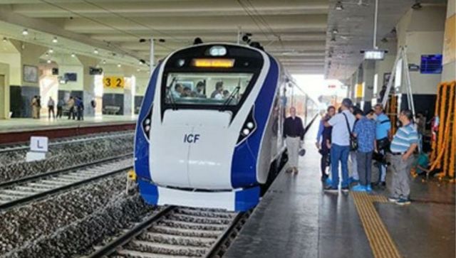 Vande Bharat Express expected to make southern debut on Nov 10 Vande Bharat Express expected to make southern debut on Nov 10