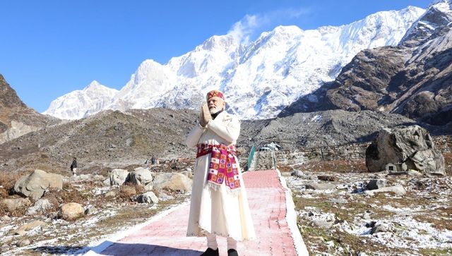 PM Narendra Modi dons ‘Chola Dora’ in Kedarnath: What is the traditional Himachali outfit? PM Narendra Modi dons ‘Chola Dora’ in Kedarnath: What is the traditional Himachali outfit?
