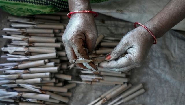 Toxic chemicals banned by Supreme Court found in firecrackers in Mumbai Toxic chemicals banned by Supreme Court found in firecrackers in Mumbai