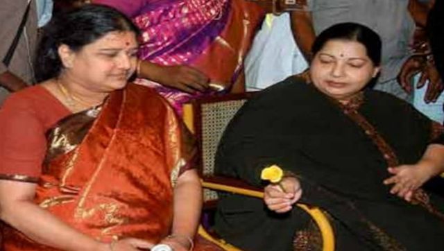 Jayalalithaa death: VK Sasikala denies findings of Arumughaswany Commission, says 'ready to face inquiry' Jayalalithaa death: VK Sasikala denies findings of Arumughaswany Commission, says 'ready to face inquiry'