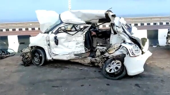 Bandra-Worli Sea Link Accident: Poor design, absence of speed-limiting infra enable high-speed mobility in wee hours