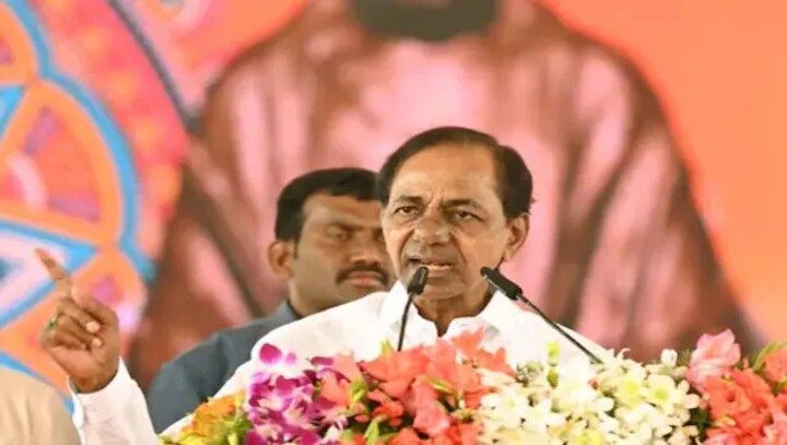MLAs 'poaching case': Arrested men planned to topple four non-BJP govts, alleges KCR