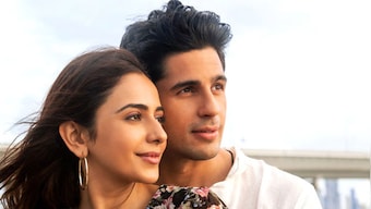 After Ayushmann Khurrana, Rakul Preet Singh grabs eyeballs for her chemistry with Sidharth Malhotra