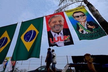 Brazil elections: Ex-president Lula to face incumbent Jair Bolsonaro in runoff on 30 October