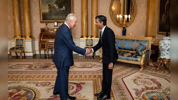 Rishi Sunak officially becomes UK PM after meeting King Charles III